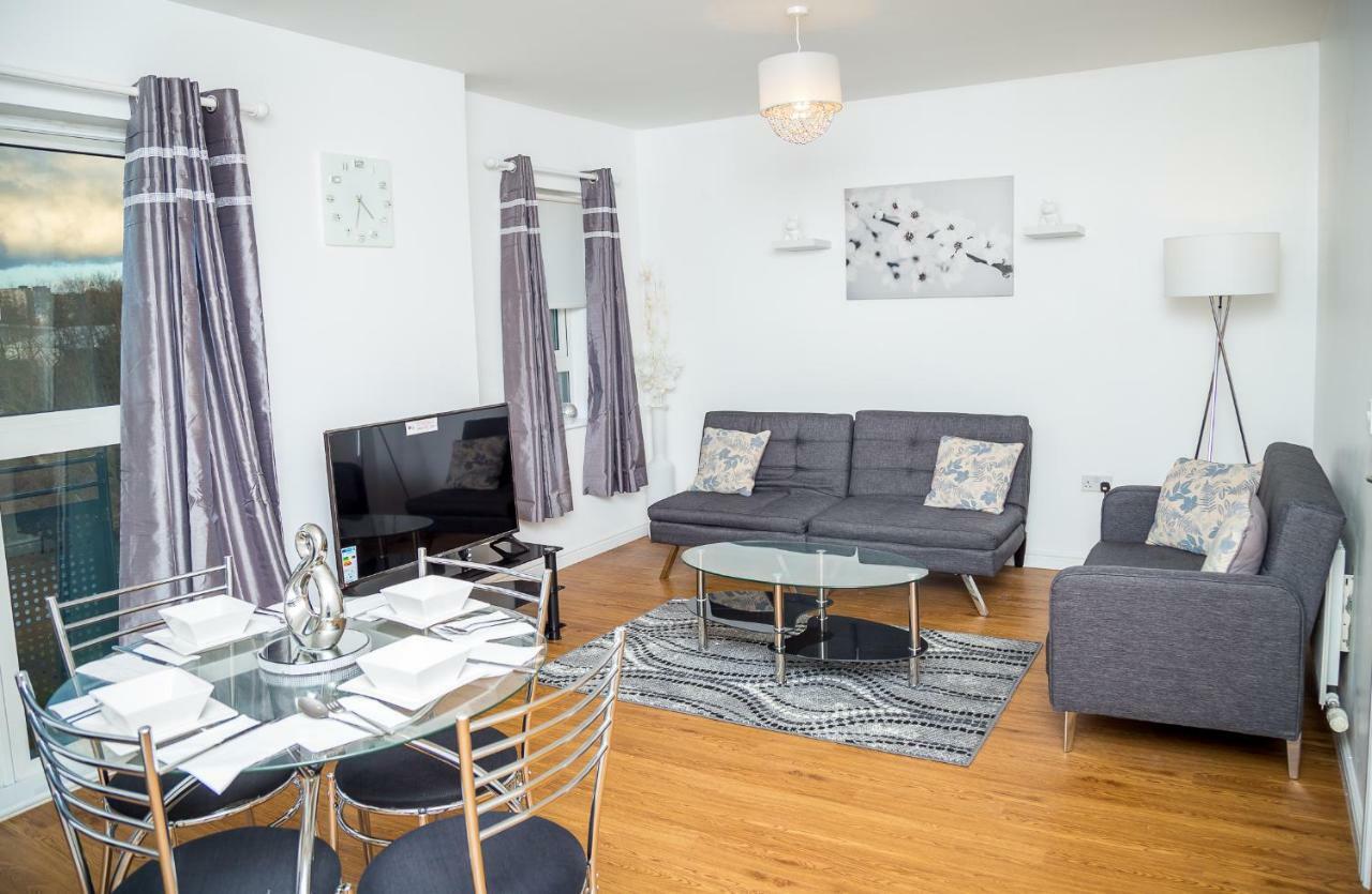 נורת'המפטון Luxuriant Apartments מראה חיצוני תמונה