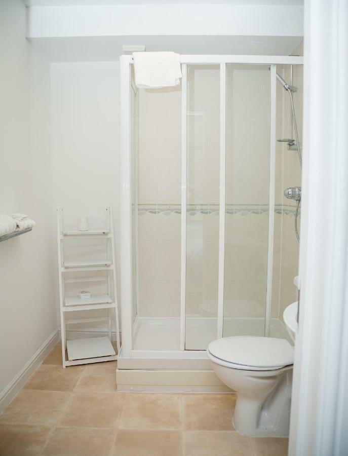נורת'המפטון Luxuriant Apartments מראה חיצוני תמונה
